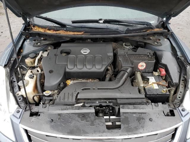 2010 Nissan Altima Base