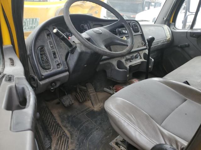 2006 Freightliner M2 106 Medium Duty