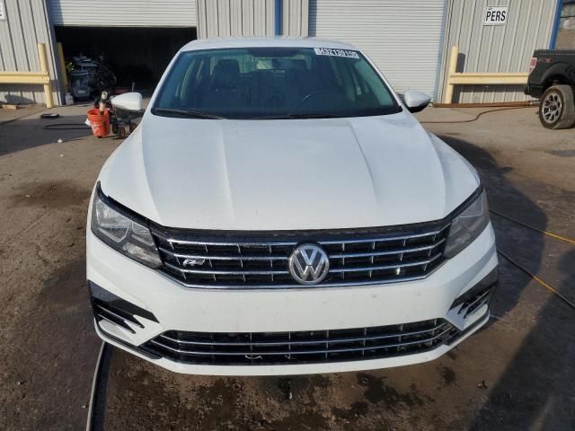 2017 Volkswagen Passat R-Line