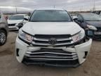 2017 Toyota Highlander SE