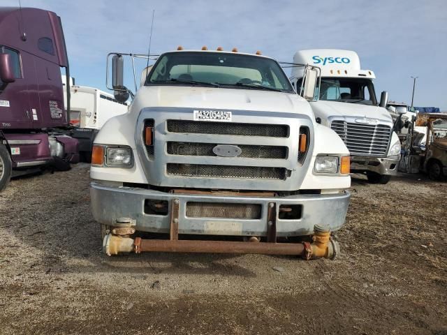 2005 Ford F750 Super Duty