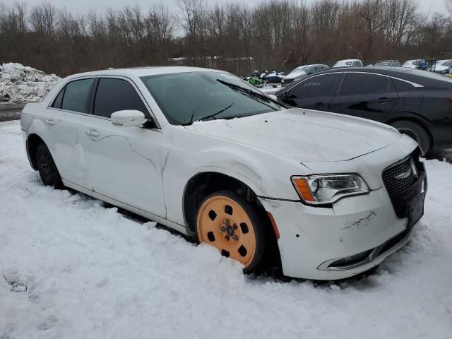 2016 Chrysler 300 Limited