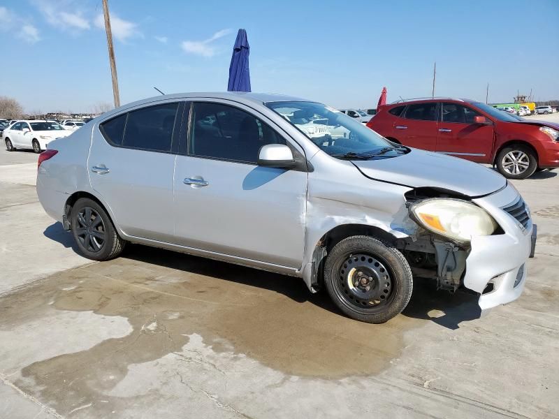 2012 Nissan Versa S