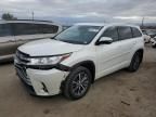 2017 Toyota Highlander SE