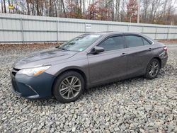 Carros salvage sin ofertas aún a la venta en subasta: 2016 Toyota Camry LE