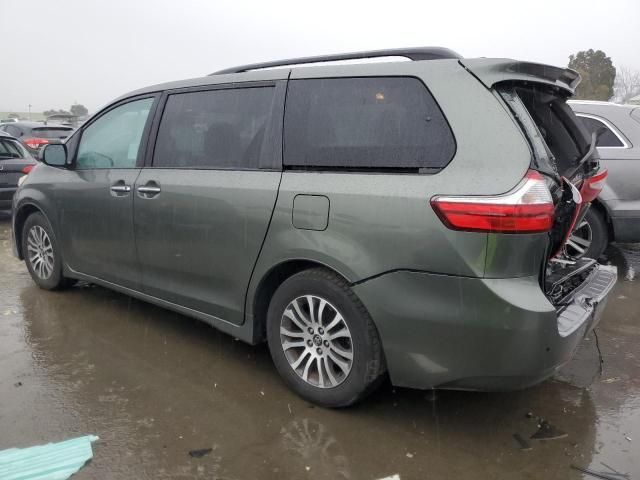 2019 Toyota Sienna XLE