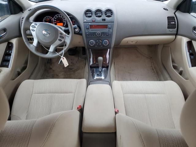 2011 Nissan Altima Base