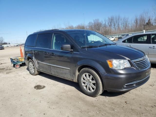 2016 Chrysler Town & Country Touring