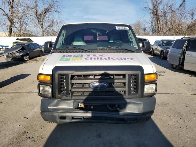 2012 Ford Econoline E350 Super Duty Wagon