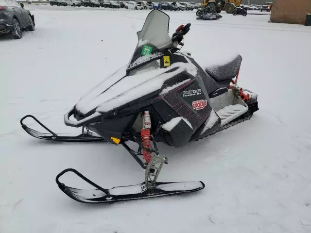 2010 Polaris 600 Rush