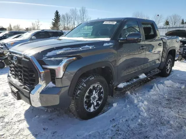 2024 Toyota Tundra Crewmax SR