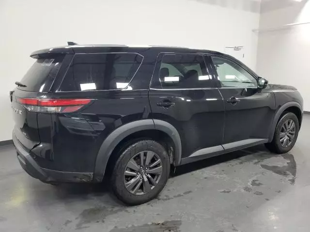 2022 Nissan Pathfinder S