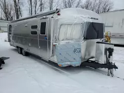 Salvage trucks for sale at Davison, MI auction: 2025 Airstream Globetrott