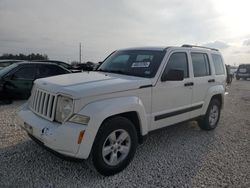 Carros salvage sin ofertas aún a la venta en subasta: 2010 Jeep Liberty Sport