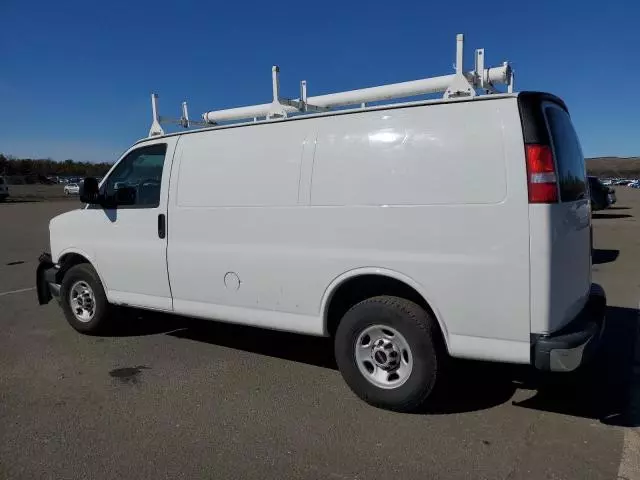 2017 GMC Savana G2500