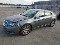 Carros salvage sin ofertas aún a la venta en subasta: 2011 Chrysler 200 Limited