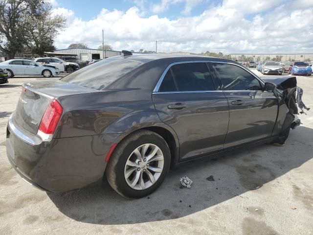 2020 Chrysler 300 Touring