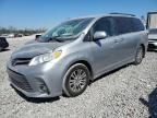 2018 Toyota Sienna XLE