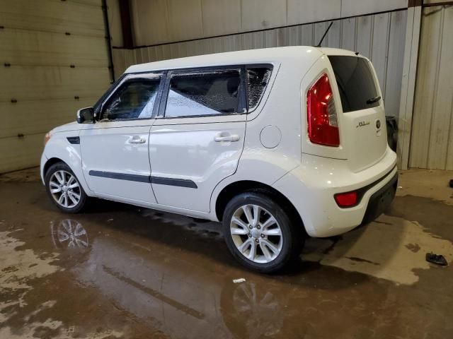 2013 KIA Soul +