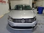 2013 Volkswagen Passat SEL