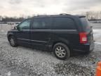 2009 Chrysler Town & Country Touring