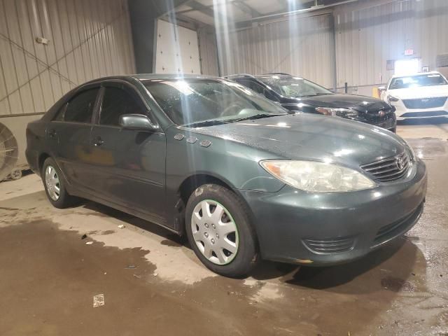 2005 Toyota Camry LE