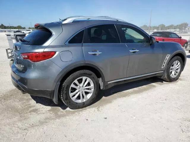 2012 Infiniti FX35