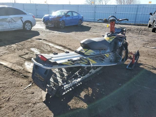 2008 Skidoo 2008 Skidoo Snowmobile