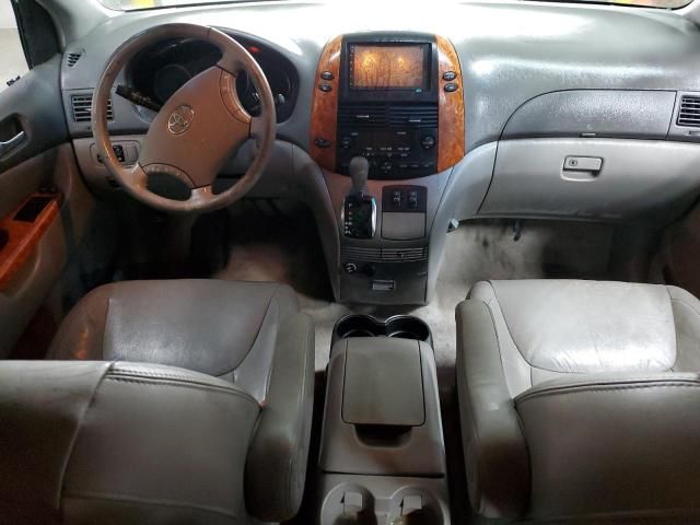 2007 Toyota Sienna XLE