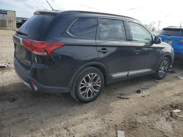 2016 Mitsubishi Outlander SE