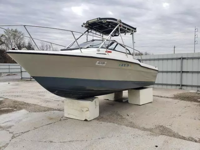 1992 Bayliner Boat