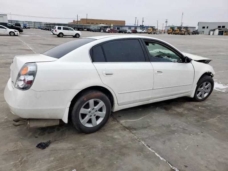 2003 Nissan Altima Base