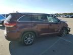 2017 Toyota Highlander SE