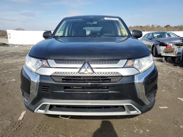 2019 Mitsubishi Outlander SE