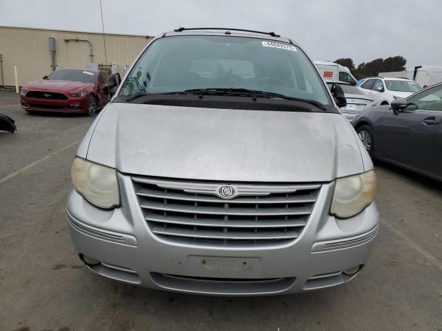 2007 Chrysler Town & Country Limited