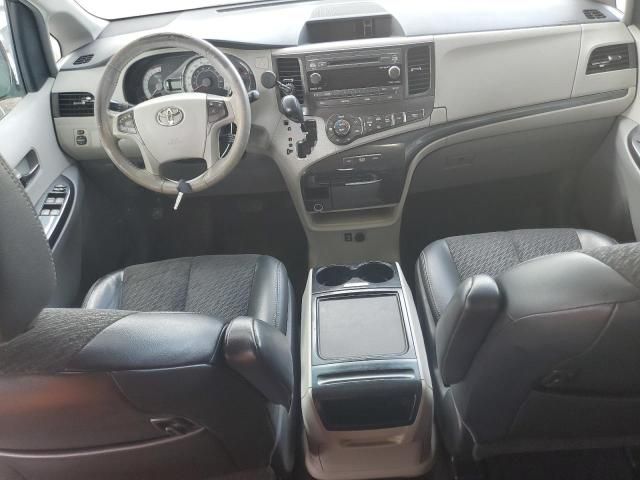 2012 Toyota Sienna Sport