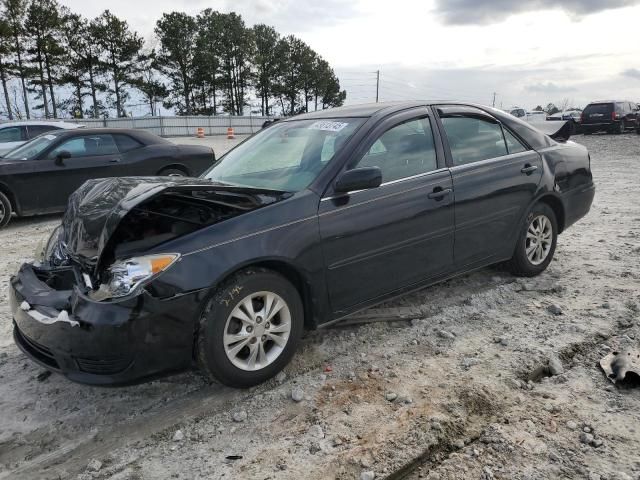 2005 Toyota Camry LE