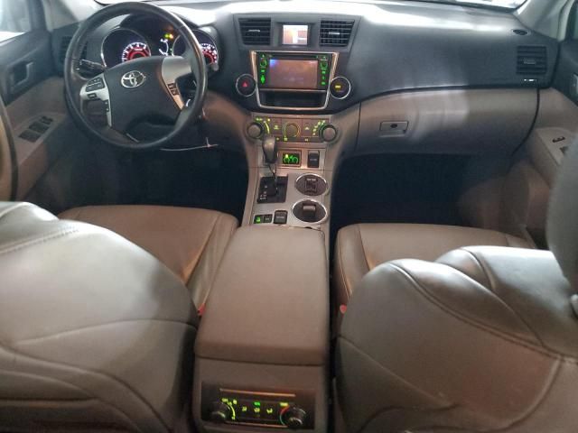 2013 Toyota Highlander Base