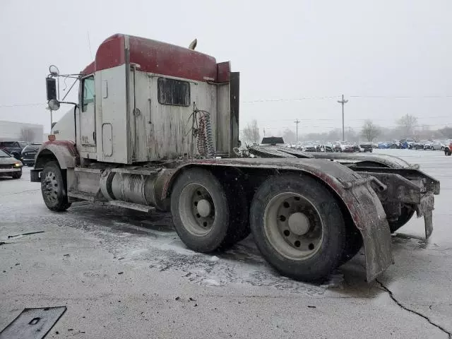 2017 Kenworth Construction T800