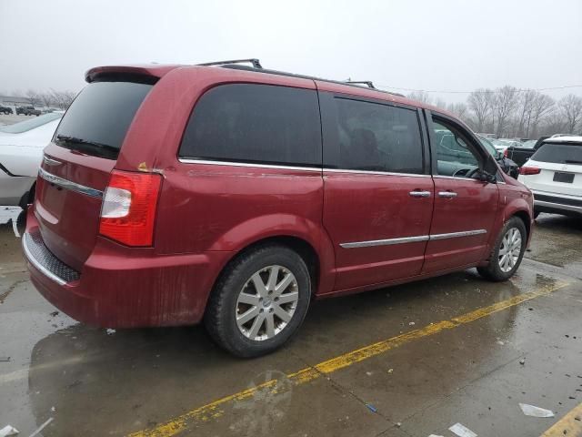 2015 Chrysler Town & Country Touring