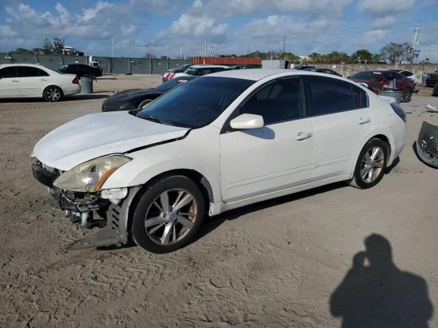 2010 Nissan Altima Base