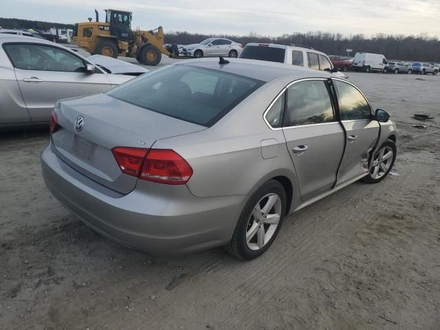 2013 Volkswagen Passat SE