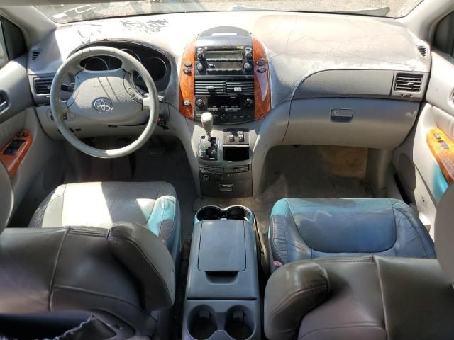 2006 Toyota Sienna XLE