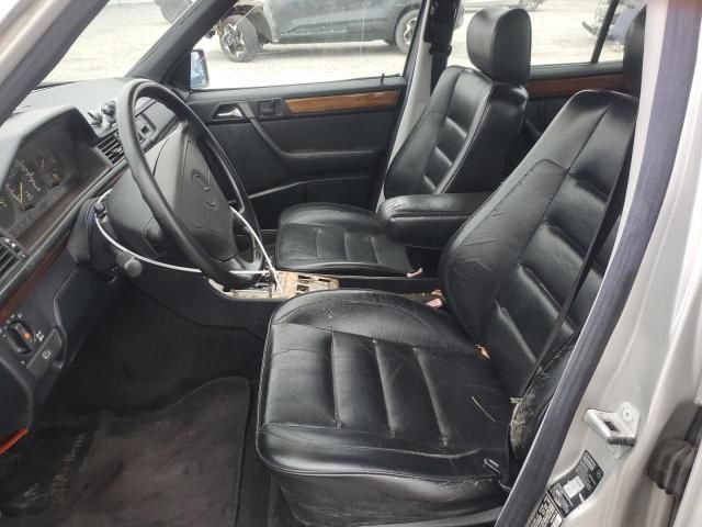 1992 Mercedes-Benz 300 E