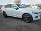 2021 Volvo XC60 T5 Momentum