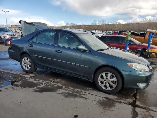 2005 Toyota Camry LE