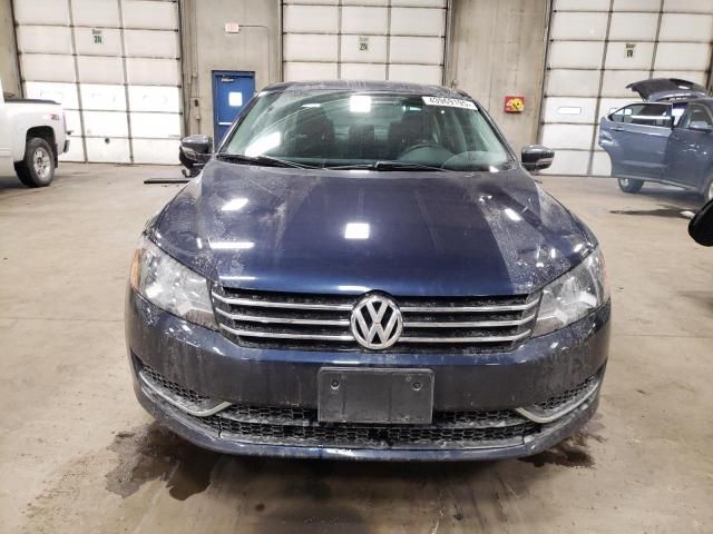 2014 Volkswagen Passat S