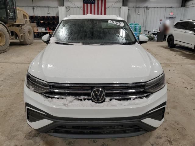 2024 Volkswagen Tiguan SE