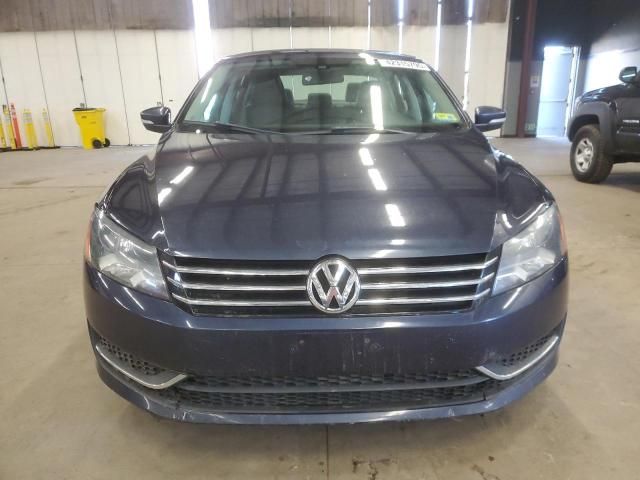 2015 Volkswagen Passat S