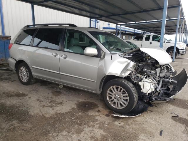 2008 Toyota Sienna XLE